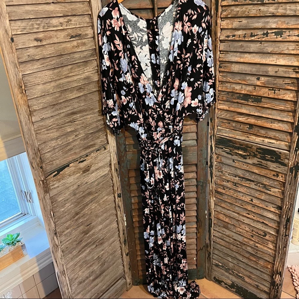 American Eagle Floral Romper